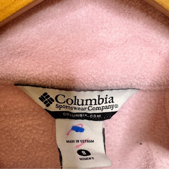 Columbia Women's Soft Pink Fleece Jacket - Picture 3 of 3